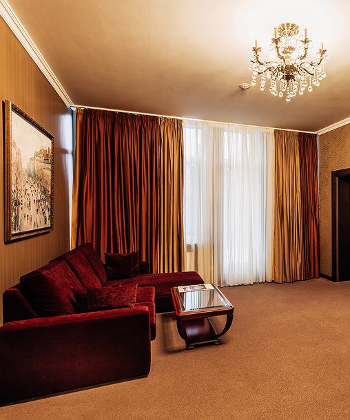luxe room photo